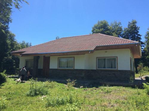Chalet Camino Al Volc�n Puc�n