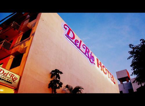 Del Rio Apart Hotel