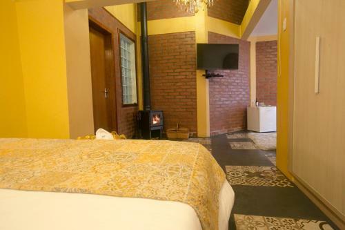 Hostal Pousada Casa De Pedra