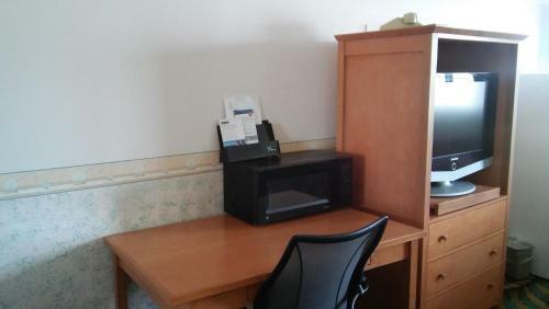 Hotel Traveler Inn