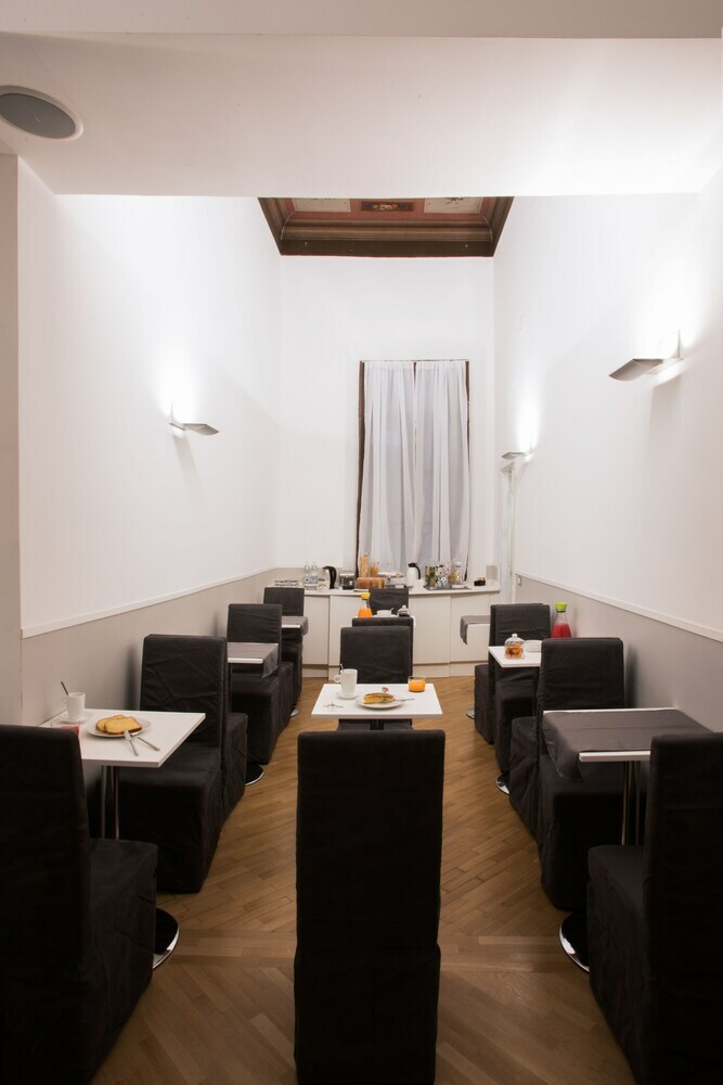 Hotel Spagna Ave
