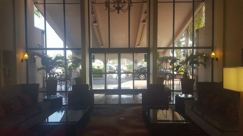 Hotel Ramada West Palm Beach Airport