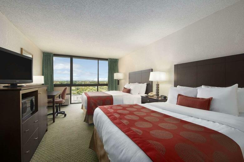 Hotel Ramada West Palm Beach Airport