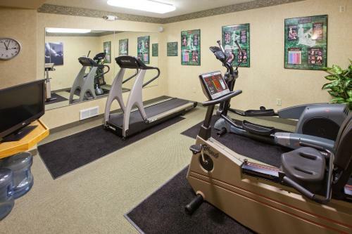 Hotel Baymont By Wyndham Mishawaka South Bend Area