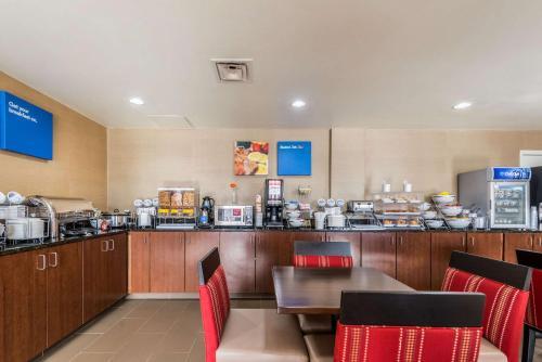 Hotel Quality Inn & Suites Dayton