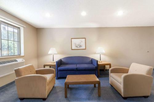 Hotel Super 8 By Wyndham Stroudsburg