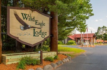 Hotel Wild Eagle Lodge