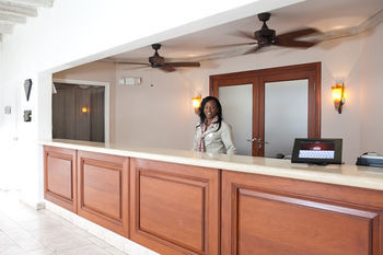 Colony Club By Elegant Hotels