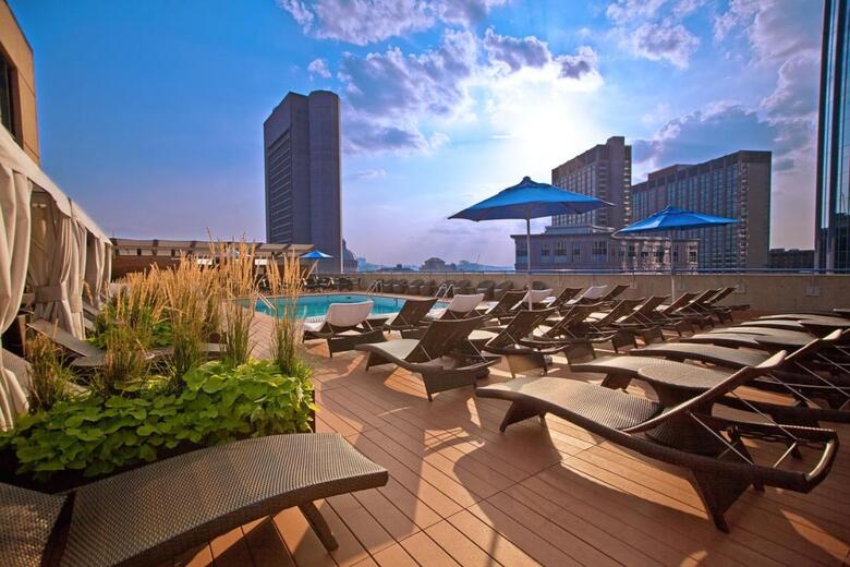 Hotel Colonnade