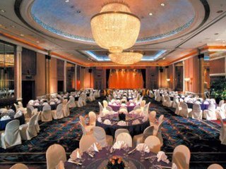 Hotel Harbour Grand Kowloon