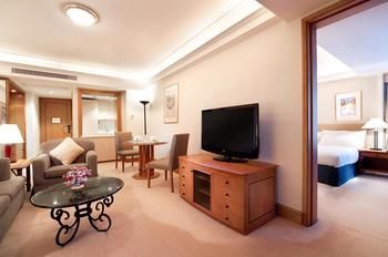 Hotel Harbour Grand Kowloon