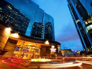 Hotel Harbour Grand Kowloon