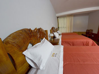 Inti�an Hotel