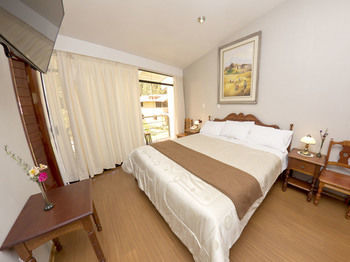 Inti�an Hotel