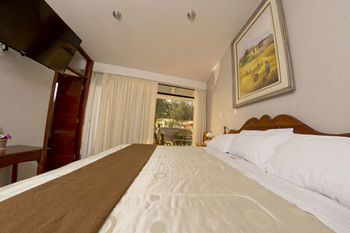 Inti�an Hotel