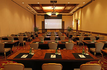 Hotel Real Intercontinental Managua At Metrocentro Mall