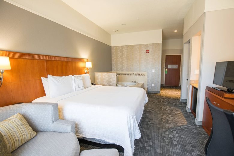 Hotel Courtyard By Marriott Merced