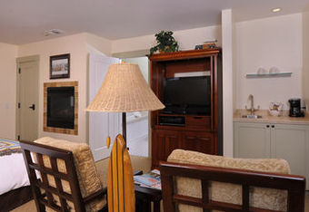 Bed & Breakfast 1906 Lodge, A Four Sisters Inn