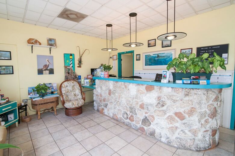 Hotel Blackfin Resort And Marina