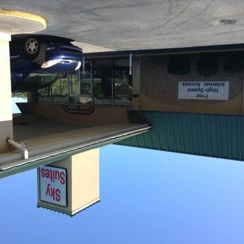 Motel Sky Suites Cartersville