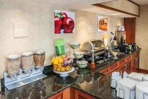 Hotel Quality Inn Indy Castleton