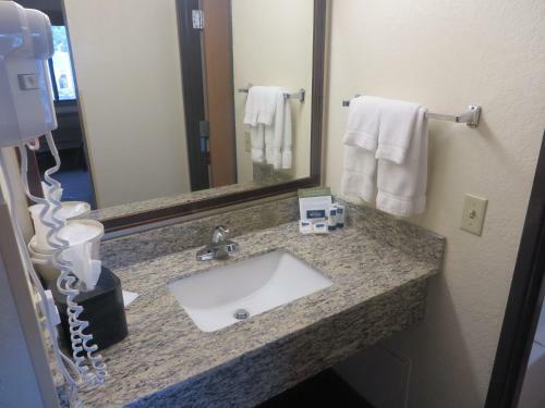 Hotel Americinn Lodge & Suites Worthington