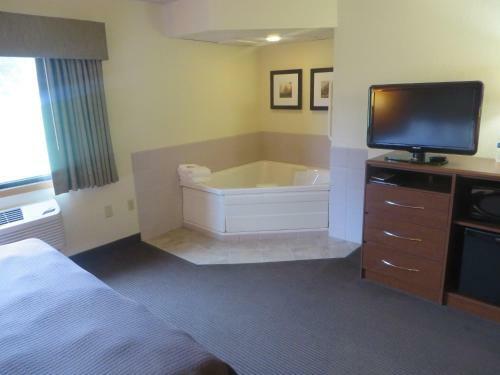 Hotel Americinn Lodge & Suites Worthington