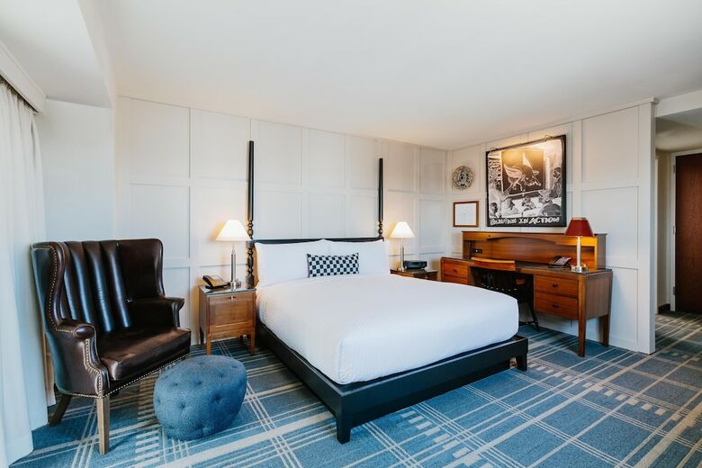 The Charles Hotel