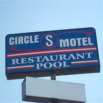 Circle S Motel Cozad