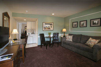 Whitman Motor Lodge