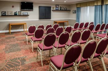 Hotel Best Western Plus Airport Inn & Suites