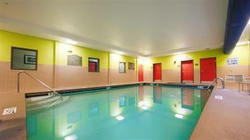 Hotel Best Western Plus Airport Inn & Suites