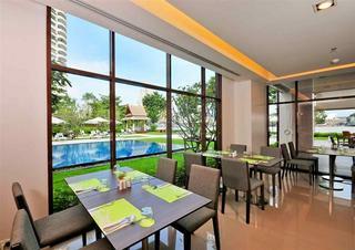 Hotel Ibis Bangkok Riverside