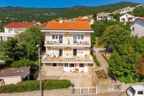 Apartment Klenovica 5575a