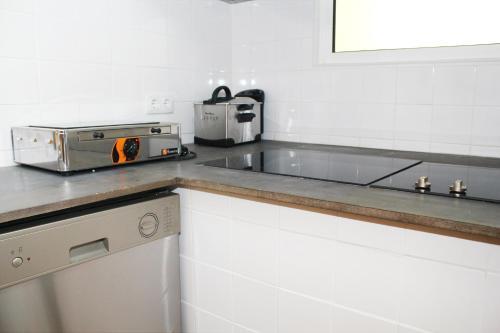 Single Fin Isurf Hostel