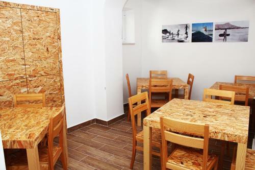 Single Fin Isurf Hostel