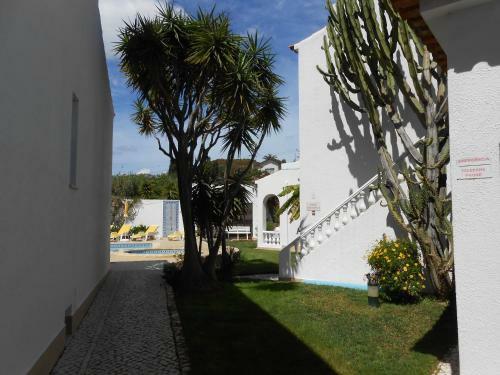 Hostal Dona Ana Garden