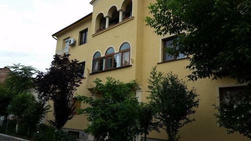 Moonlight Apartments