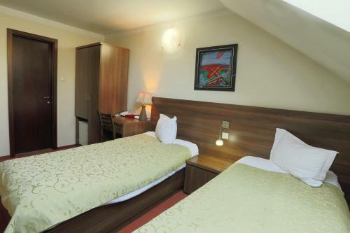 Hostal Pension Tempo