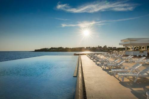 Aminess Maestral Hotel