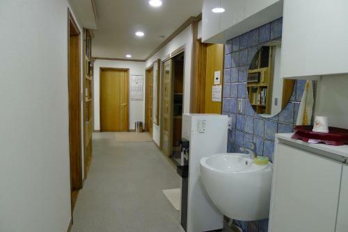 Hostal Pine Garden Guesthouse