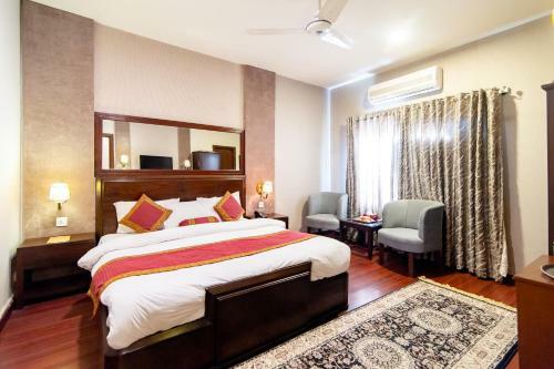 Hostal Shelton Guest House