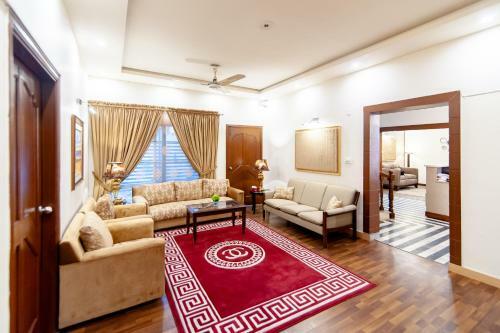 Hostal Shelton Guest House