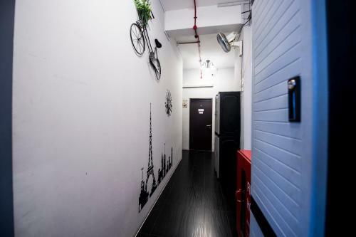 Wow Hostel
