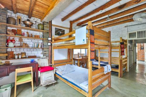 Om Yoga Resort