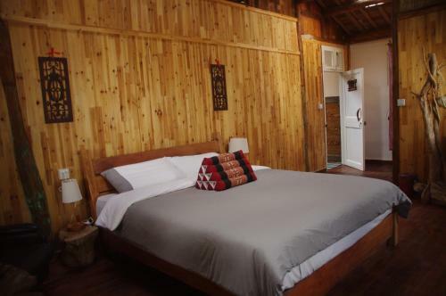 Om Yoga Resort
