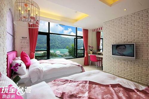 Bed & Breakfast Shuian Lakeside Hotel