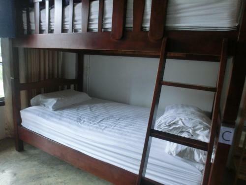 Albergue Bake Room