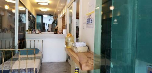 Albergue Bake Room