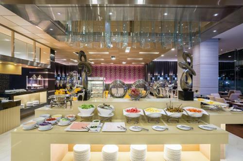 Best Western Plus Wanda Grand Hotel